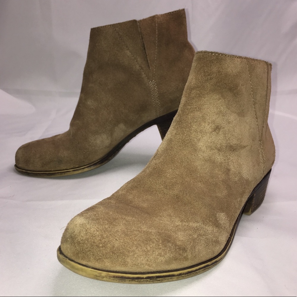 Lucky Brand “BENISSA” Suede Bootie Size 7.5